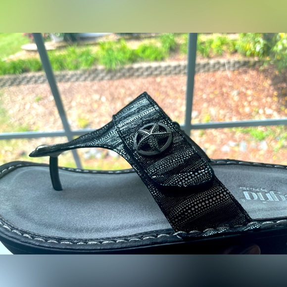 Alegria starfish sandals - Picture 3 of 5